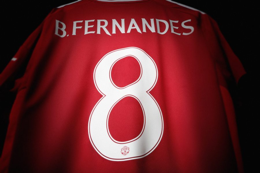 Image showing the official Man United club font on a red jersey, manufactured by Elms